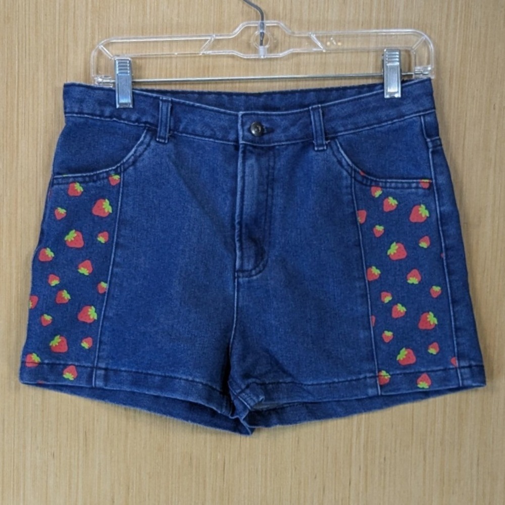Strawberry Shortcake Girls Blue Denim Jean Shorts XL 14/16 Berry Print Graphic